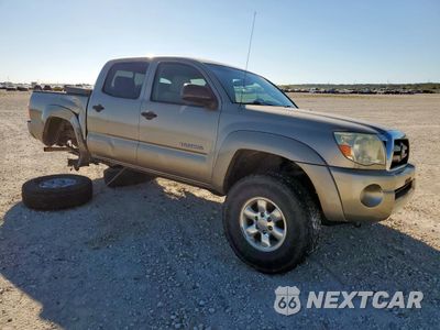 Czwarte zdjęcie samochodu z boku: 2008 TOYOTA TACOMA DOUBLE CAB VIN:5TELU42NX8Z565529 - miniatura