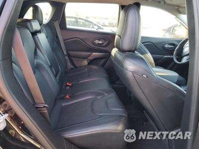 Zdjęcie 11 z 13 samochodu: 2021 JEEP CHEROKEE LATITUDE LUX VIN:1C4PJMMX0MD239041 - miniatura