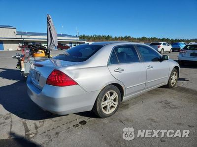 Trzecie zdjęcie samochodu z tyłu: 2007 HONDA ACCORD VIN:1HGCM56797A024757 - miniatura