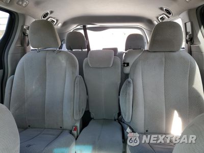 Zdjęcie 10 z 15 samochodu: 2011 TOYOTA SIENNA LE VIN:5TDKK3DC8BS035734 - miniatura
