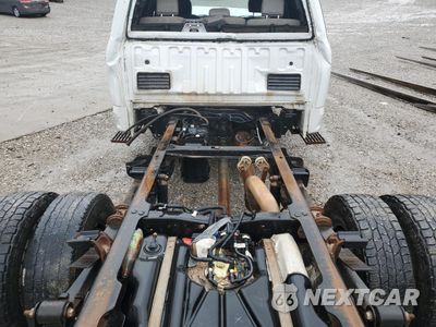 Zdjęcie 10 z 13 samochodu: 2017 FORD F350 SUPER DUTY VIN:1FD8W3HT2HEB81355 - miniatura