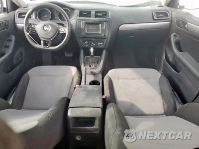 Zdjęcie 8 z 14 samochodu: 2017 VOLKSWAGEN JETTA S VIN:3VW2B7AJ7HM246634 - miniatura