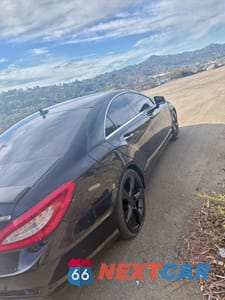 Czwarte zdjęcie samochodu z boku: 2012 MERCEDES-BENZ CLS 550 VIN:WDDLJ7DB0CA051453 - miniatura