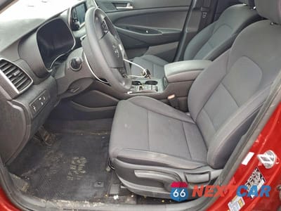 Zdjęcie 7 z 12 samochodu: 2021 HYUNDAI TUCSON SE VIN:KM8J2CA49MU331722 - miniatura