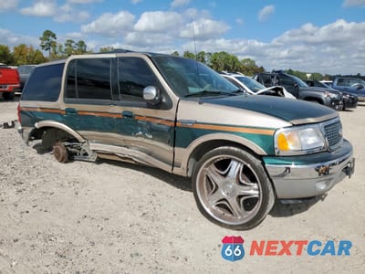 Czwarte zdjęcie samochodu z boku: 1999 FORD EXPEDITION VIN:1FMRU17LXXLA10461 - miniatura