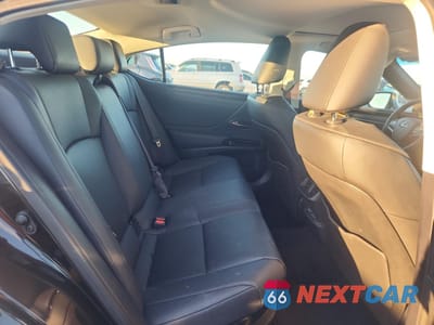 Zdjęcie 10 z 14 samochodu: 2025 LEXUS ES 300H BASE VIN:58ADA1C12SU072990 - miniatura