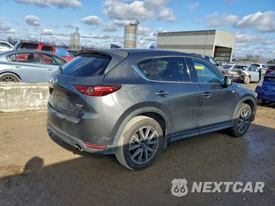 Trzecie zdjęcie samochodu z tyłu: 2017 MAZDA CX-5 GRAND TOURING VIN:JM3KFADLXH0151884 - miniatura