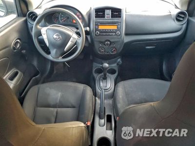 Zdjęcie 8 z 16 samochodu: 2017 NISSAN VERSA S VIN:3N1CN7AP1HL857769 - miniatura