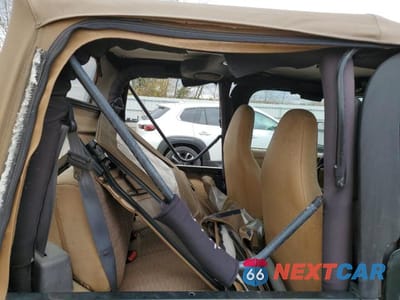 Zdjęcie 10 z 12 samochodu: 1998 JEEP WRANGLER / TJ SPORT VIN:1J4FY19S3WP758048 - miniatura