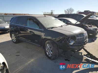 Czwarte zdjęcie samochodu z boku: 2008 LINCOLN TOWNHOUSE MKX VIN:2LMDU88C98BJ02247 - miniatura