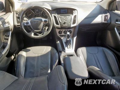 Zdjęcie 8 z 12 samochodu: 2014 FORD FOCUS SE VIN:1FADP3F23EL239304 - miniatura