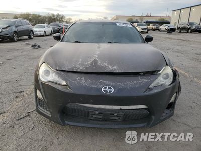 Piąte zdjęcie samochodu w środku: 2016 TOYOTA SCION FR-S VIN:JF1ZNAA12G8704191 - miniatura