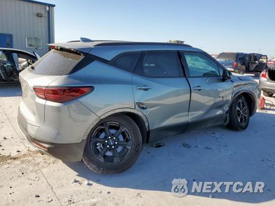 Trzecie zdjęcie samochodu z tyłu: 2025 CHEVROLET BLAZER 2LT VIN:3GNKBCR4XSS104699 - miniatura
