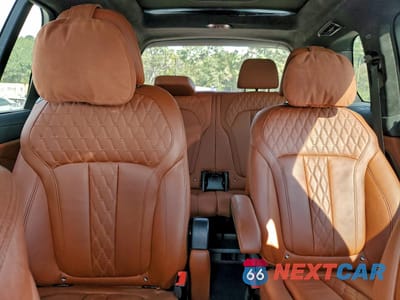 Zdjęcie 10 z 14 samochodu: 2024 BMW X7 XDRIVE40I VIN:5UX23EM0XR9S34239 - miniatura