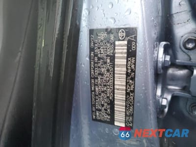 Zdjęcie 12 z 12 samochodu: 2013 TOYOTA YARIS VIN:JTDKTUD33DD543711 - miniatura