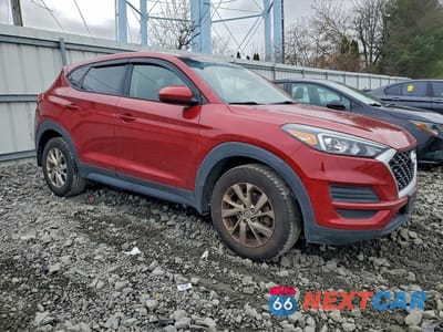 Czwarte zdjęcie samochodu z boku: 2021 HYUNDAI TUCSON SE VIN:KM8J2CA49MU331722 - miniatura