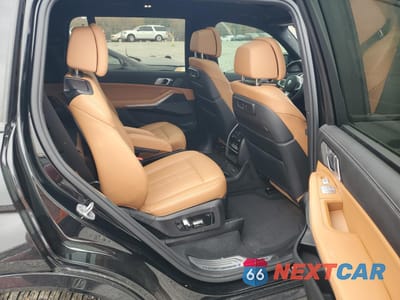Zdjęcie 11 z 14 samochodu: 2022 BMW X7 M50I VIN:5UXCX6C04N9J22319 - miniatura
