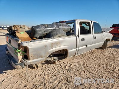 Trzecie zdjęcie samochodu z tyłu: 2005 CHEVROLET SILVERADO C1500 VIN:2GCEC13T751391765 - miniatura