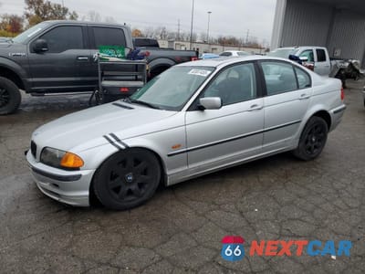 2000 BMW 323 I WBAAM3343YCB22208 - główne zdjęcie licytacji z USA - miniatura