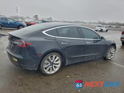 Trzecie zdjęcie samochodu z tyłu: 2020 TESLA MODEL 3 VIN:5YJ3E1EB3LF600760 - miniatura