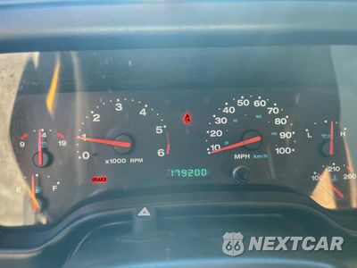 Zdjęcie 8 z 10 samochodu: 2003 JEEP WRANGLER / TJ SPORT VIN:1J4FA49S33P321720 - miniatura