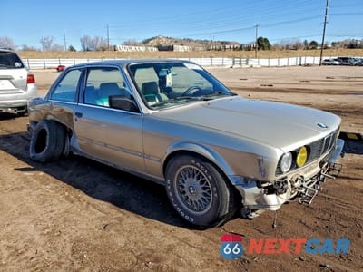 Czwarte zdjęcie samochodu z boku: 1987 BMW 325 IS VIN:WBAAA1300H2322587 - miniatura