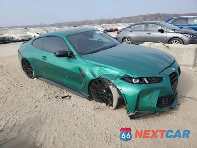 Czwarte zdjęcie samochodu z boku: 2025 BMW M4 COMPETITION VIN:WBS33HK08SCU73882 - miniatura