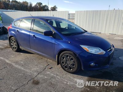 Czwarte zdjęcie samochodu z boku: 2012 FORD FOCUS SE VIN:1FAHP3K29CL371665 - miniatura