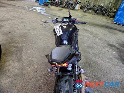 Zdjęcie 6 z 11 samochodu: 2024 KAWASAKI ZR900 F VIN:ML5ZRDF13RDA69207 - miniatura