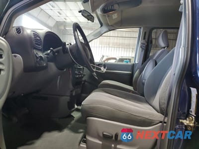 Zdjęcie 7 z 13 samochodu: 2005 DODGE GRAND CARAVAN SXT VIN:2D4GP44L35R210341 - miniatura