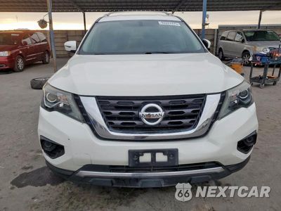 Piąte zdjęcie samochodu w środku: 2018 NISSAN PATHFINDER S VIN:5N1DR2MN7JC671170 - miniatura