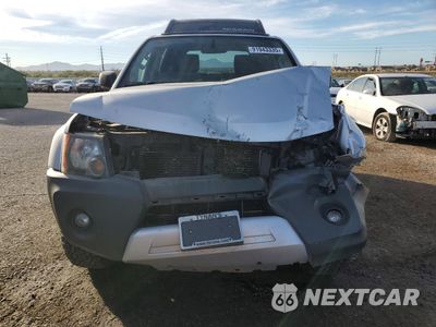 Piąte zdjęcie samochodu w środku: 2015 NISSAN XTERRA X VIN:5N1AN0NW8FN658174 - miniatura