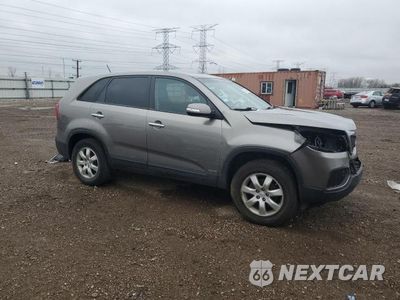 Czwarte zdjęcie samochodu z boku: 2011 KIA SORENTO BASE VIN:5XYKTCA12BG120324 - miniatura