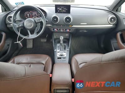 Zdjęcie 8 z 12 samochodu: 2018 AUDI A3 PREMIUM VIN:WAUB8GFF4J1090297 - miniatura