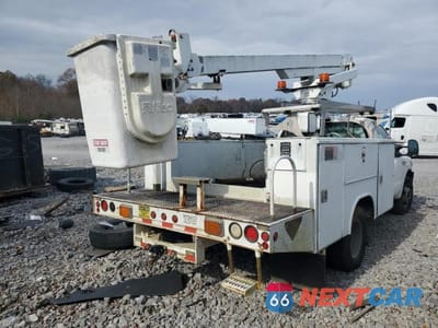 Trzecie zdjęcie samochodu z tyłu: 2007 FORD F350 SUPER DUTY BUCKET TRUCK VIN:1FDWF36Y17EA03893 - miniatura