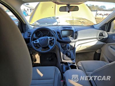 Zdjęcie 9 z 10 samochodu: 2015 FORD ESCAPE SE VIN:1FMCU0GX6FUB41155 - miniatura