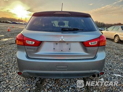 Zdjęcie 6 z 12 samochodu: 2016 MITSUBISHI OUTLANDER SPORT VIN:JA4AP3AU2GZ053088 - miniatura