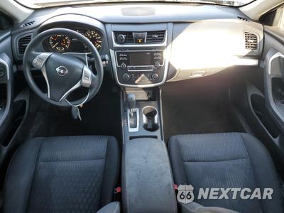 Zdjęcie 8 z 12 samochodu: 2016 NISSAN ALTIMA 2.5 VIN:1N4AL3AP6GN316241 - miniatura