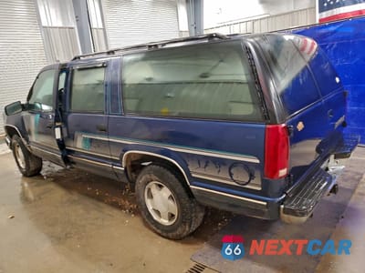 Drugie zdjęcie samochodu z przodu: 1993 CHEVROLET SUBURBAN K1500 VIN:1GNFK16K3PJ344968 - miniatura