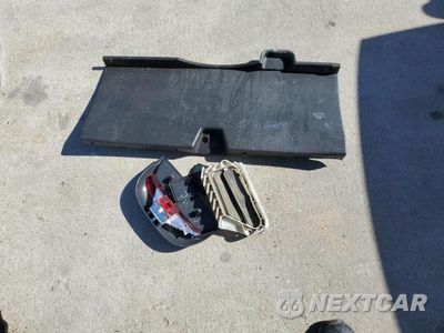 Zdjęcie 12 z 13 samochodu: 2000 HONDA ACCORD EX VIN:1HGCG3174YA002038 - miniatura