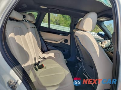 Zdjęcie 10 z 15 samochodu: 2021 BMW X1 XDRIVE28I VIN:WBXJG9C09M5T08957 - miniatura