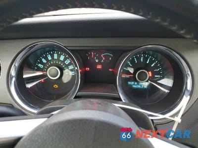 Zdjęcie 9 z 12 samochodu: 2014 FORD MUSTANG VIN:1ZVBP8AM0E5306319 - miniatura