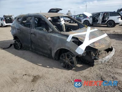 Czwarte zdjęcie samochodu z boku: 2016 HYUNDAI SANTA FE SPORT VIN:5XYZUDLB8GG341523 - miniatura