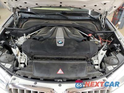 Zdjęcie 12 z 13 samochodu: 2017 BMW X5 XDRIVE50I LUX VIN:5UXKR6C32H0J85055 - miniatura