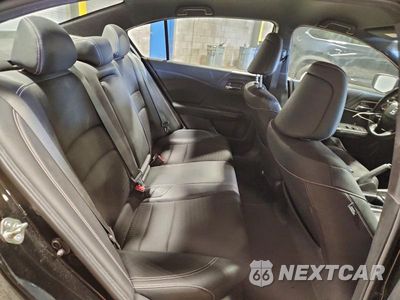 Zdjęcie 10 z 13 samochodu: 2016 HONDA ACCORD SPORT VIN:1HGCR2F59GA153970 - miniatura