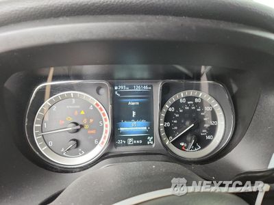 Zdjęcie 9 z 15 samochodu: 2017 NISSAN TITAN XD SL VIN:1N6BA1F40HN556780 - miniatura