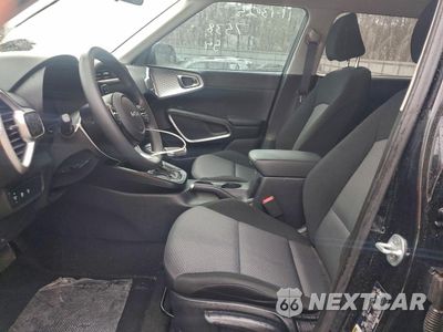 Zdjęcie 7 z 12 samochodu: 2023 KIA SOUL LX VIN:KNDJ23AU6P7857538 - miniatura