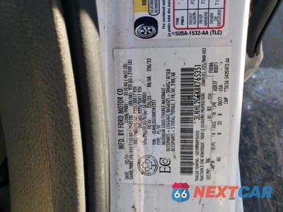 Zdjęcie 12 z 12 samochodu: 2011 LINCOLN MKZ VIN:3LNHL2GCXBR765351 - miniatura
