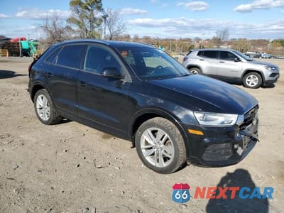 Czwarte zdjęcie samochodu z boku: 2017 AUDI Q3 PREMIUM VIN:WA1ECCFSXHR002959 - miniatura