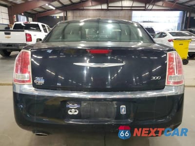 Zdjęcie 6 z 11 samochodu: 2013 CHRYSLER 300 VIN:2C3CCARG6DH568589 - miniatura